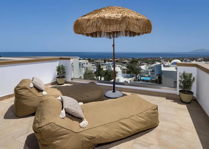 Aegean Nest Daire Fira (Santorini)